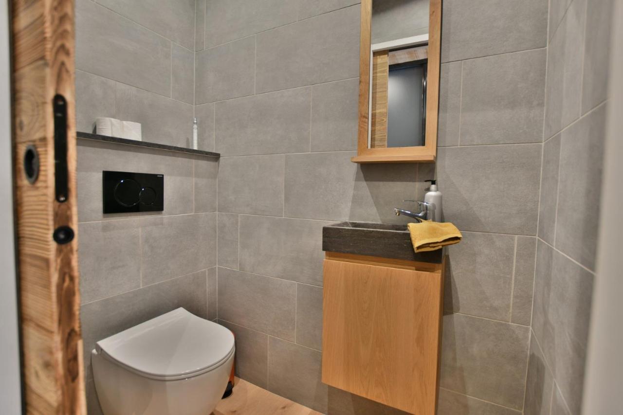 Bel Appartement Centre De Thones Lumineux Et Spacieux Neuf Kültér fotó